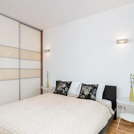 Modern With Free Parking Spots * Krakow