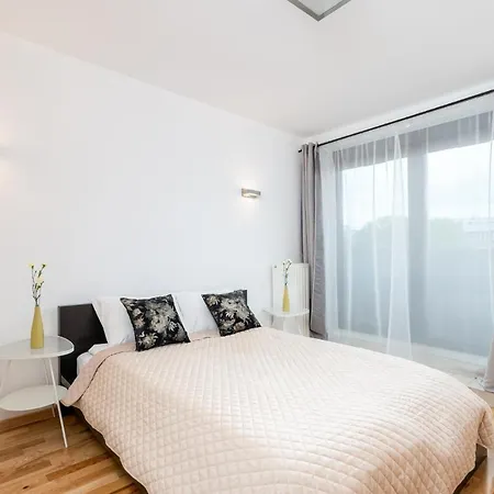 Apartment Modern With Free Parking Spots Krakow