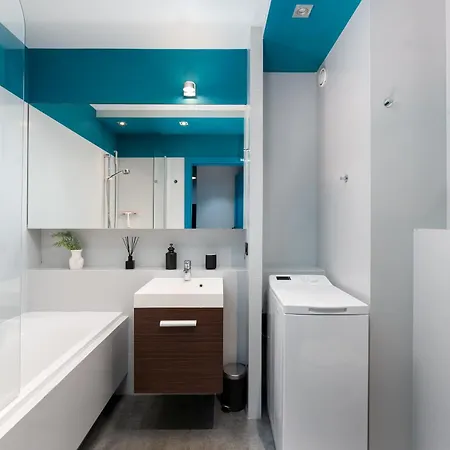 Modern With Free Parking Spots Krakow