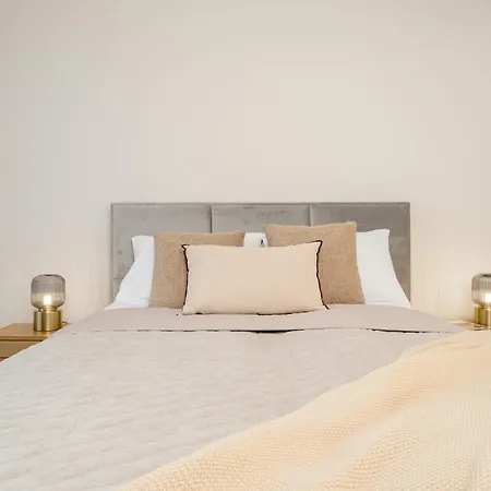 Modern With Free Parking Spots