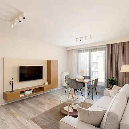 Apartment Modern With Free Parking Spots